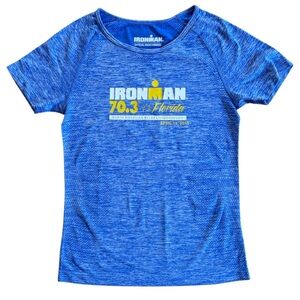 WOMENS OFFICIAL IRONMAN 70.3 TRIATHLON BLUE FITTED RUNNING SHIRT SIZE MEDIUM